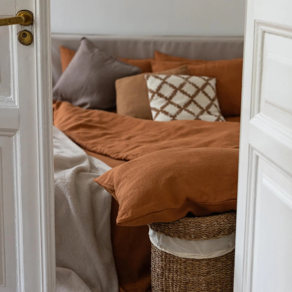 Cinnamon linen pillow case, natural organic linen pillow cover, envelope closure pillowcase in 20x20, 26x26, 16x16, custom sizes